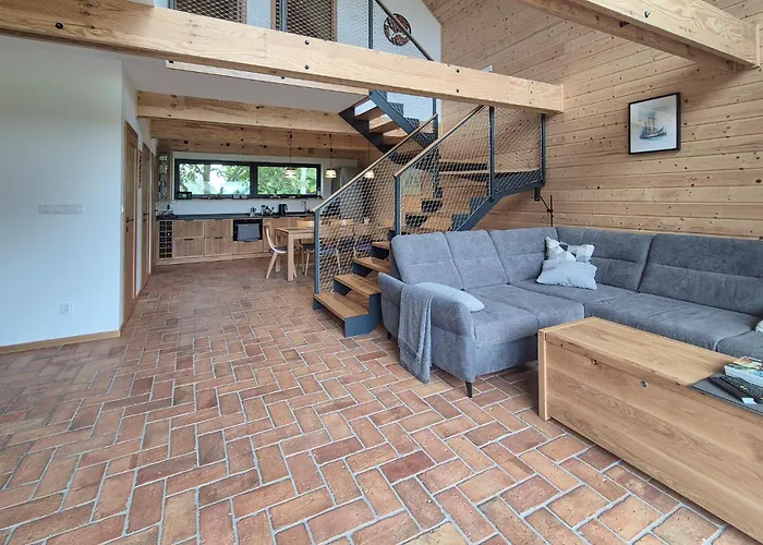 Amazing In With Sauna Нове-Варпно